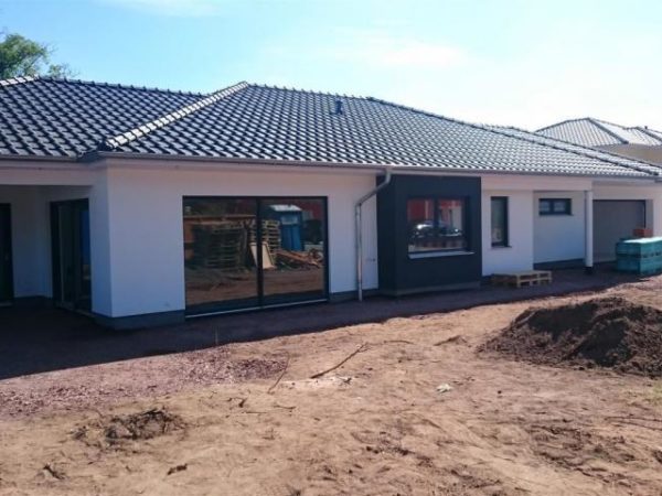 Zděný bungalov 4+kk